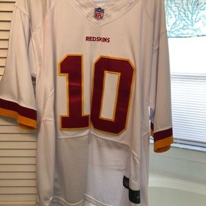 Signed Rg3 Redskins jersey